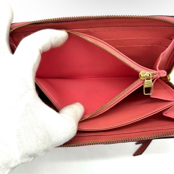 Louis Vuitton monogram Empereinte leather wallet - Picture 7 of 13